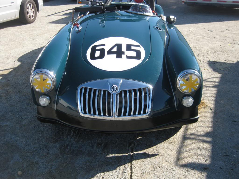 Illustration for article titled Vintage Car Porn: Heacock Classic Gold Cup 2011 at VIR (2/3) Pic Dump!